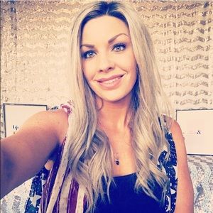 Meet your Posher, Melissa